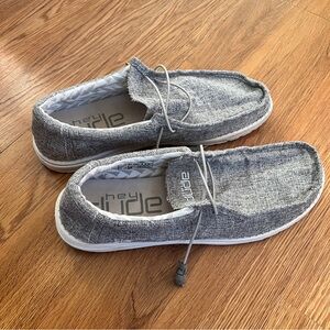 Hey Dude Men’s 13 Wally Linen shoes gray boat shoes lightweight loafers